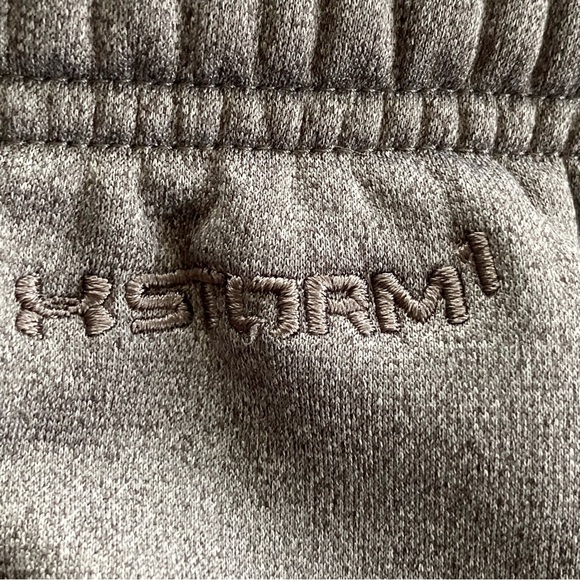 Under Armour loose storm youth gray sweatpants YXL - Picture 3 of 7